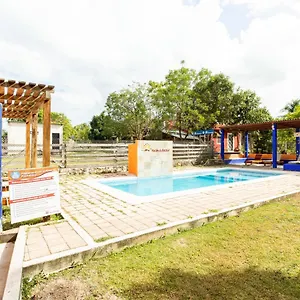 3* מלון Hacienda